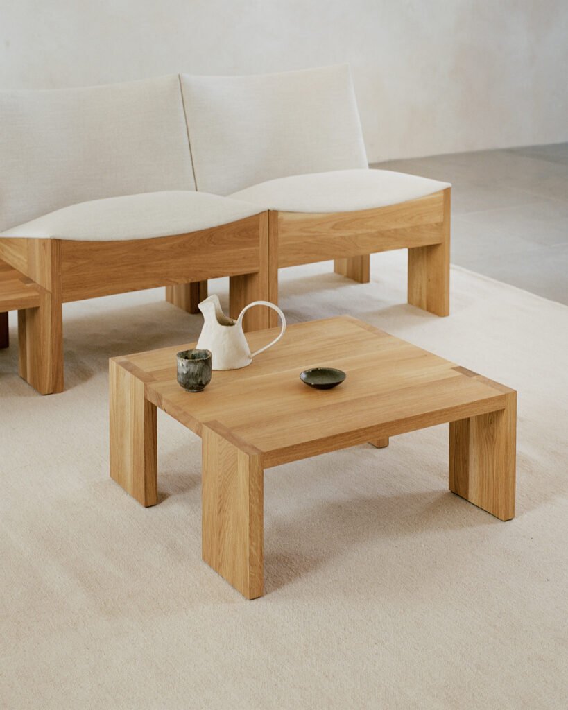 Tenon tables by Omayra Maymó for New Works 02